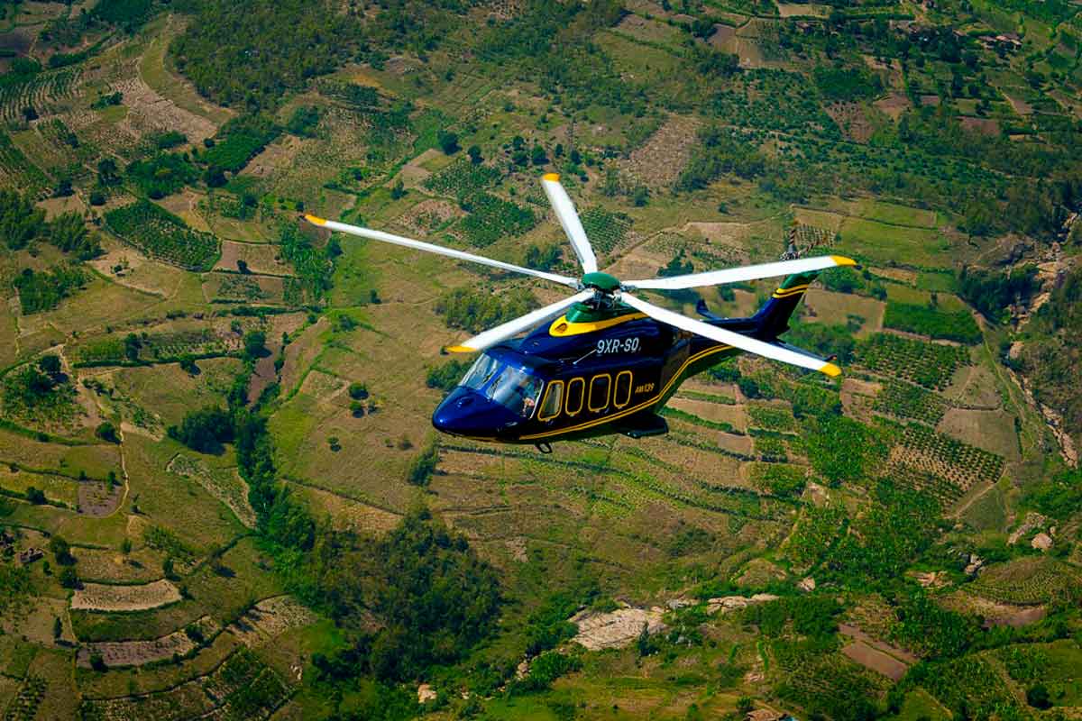 1 day helicopter  flight safari to Volcanoes National Park